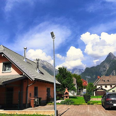Apartment Pr' Stajercu With Free Onsite Parking Bovec Bagian luar foto