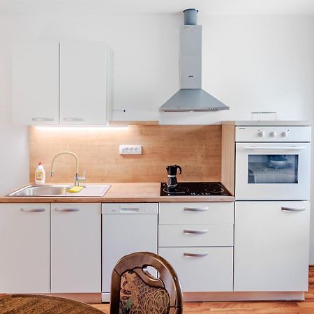 Apartment Pr' Stajercu With Free Onsite Parking Bovec Bagian luar foto
