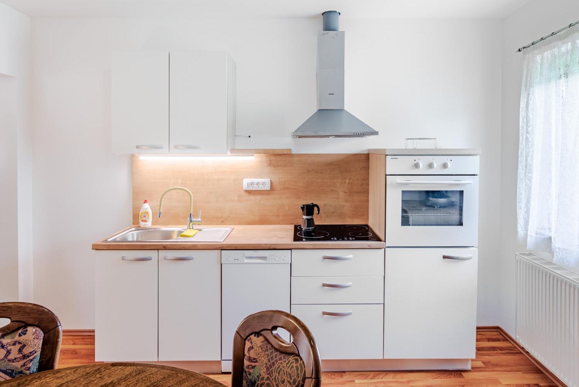 Apartment Pr' Stajercu With Free Onsite Parking Bovec Bagian luar foto