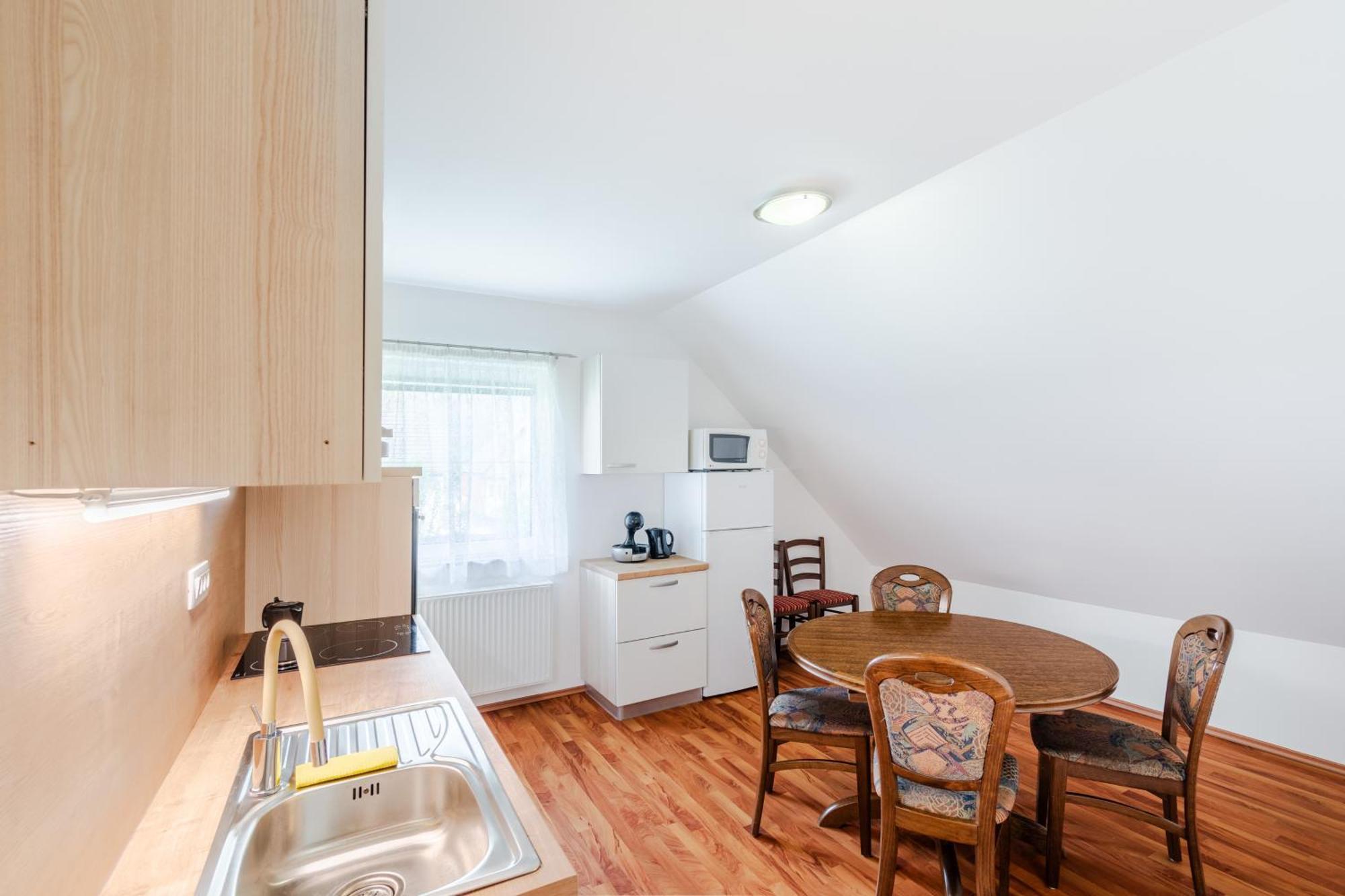 Apartment Pr' Stajercu With Free Onsite Parking Bovec Bagian luar foto